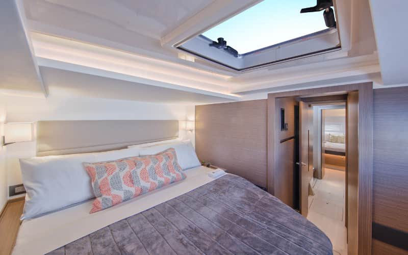 Léopard 46 PC - 4 cab. "Astro" - Photo 12