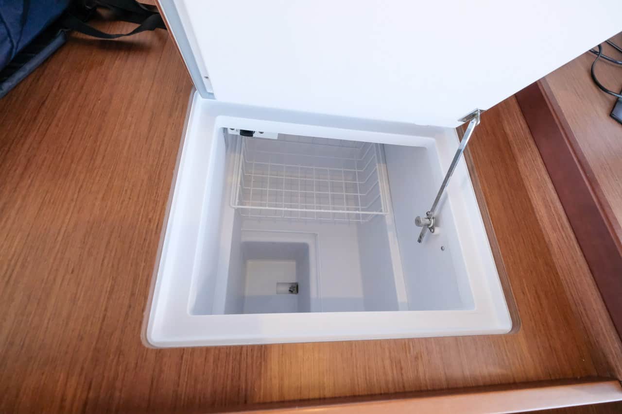 Lagoon 42 - 4 cab. "White Chadal" - Photo 21