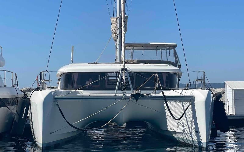 Lagoon 42 - 3 cab. "Aventura"